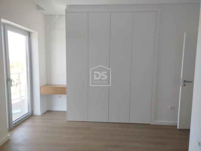 Apartamento T2 para Venda em Currelos, Papízios e Sobral Foto 11