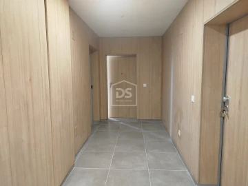 Apartamento T3 para Venda em Currelos, Papízios e Sobral