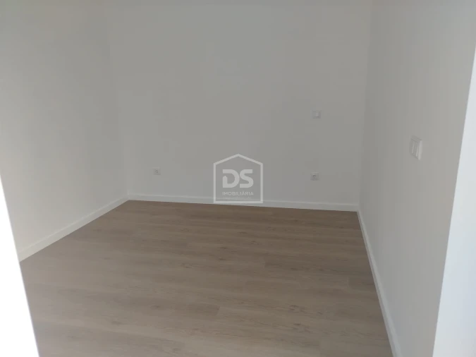 Apartamento T2 para Venda em Currelos, Papízios e Sobral Foto 37