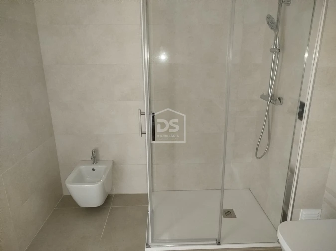 Apartamento T1 para Venda em Currelos, Papízios e Sobral Foto 26