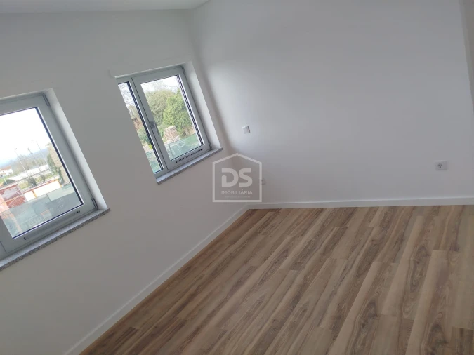 Apartamento T2 para Venda em Currelos, Papízios e Sobral Foto 45