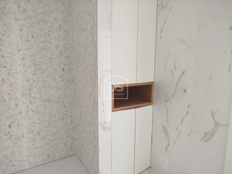 Apartamento T3 para Venda em Currelos, Papízios e Sobral Foto 36