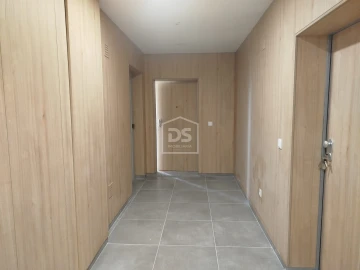 Apartamento T3 para Venda em Currelos, Papízios e Sobral