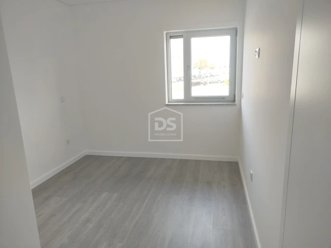 Apartamento T3 para Venda em Currelos, Papízios e Sobral Foto 59