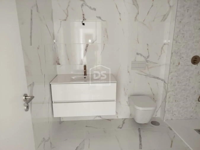 Apartamento T3 para Venda em Currelos, Papízios e Sobral Foto 33