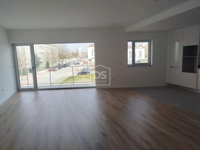 Apartamento T3 para Venda em Currelos, Papízios e Sobral Foto 31