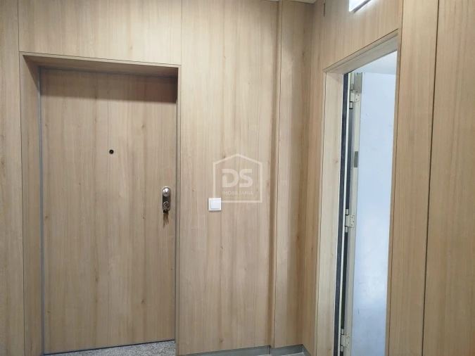 Apartamento T3 para Venda em Currelos, Papízios e Sobral Foto 43