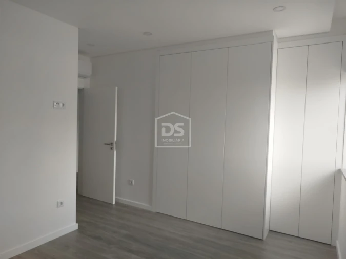 Apartamento T3 para Venda em Currelos, Papízios e Sobral Foto 52