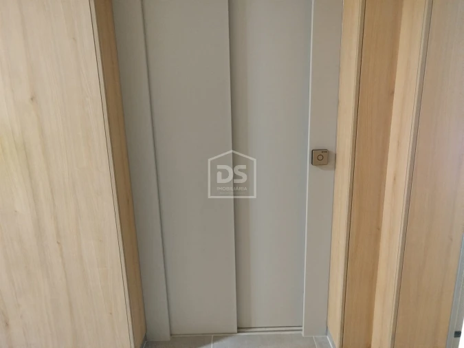 Apartamento T3 para Venda em Currelos, Papízios e Sobral Foto 45