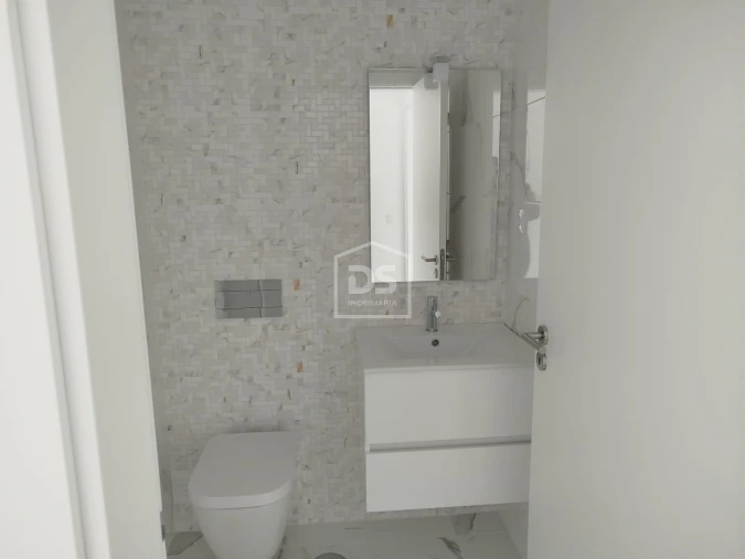 Apartamento T1 para Venda em Currelos, Papízios e Sobral Foto 31