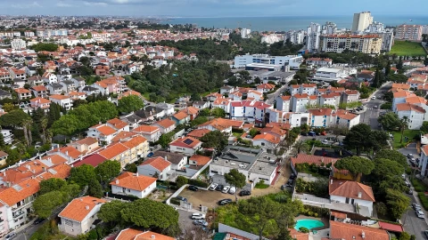 Moradia T3 para Arrendamento em Cascais e Estoril