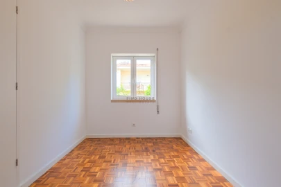 Moradia T3 para Arrendamento em Cascais e Estoril