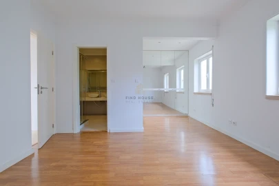 Moradia T3 para Arrendamento em Cascais e Estoril