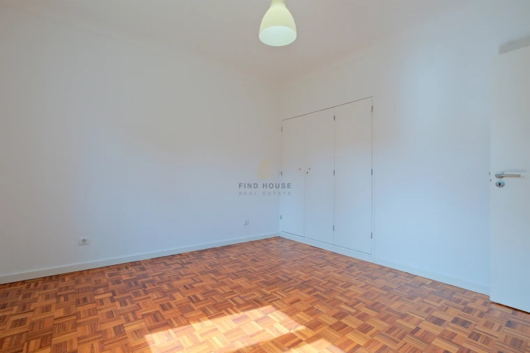 Moradia T3 para Arrendamento em Cascais e Estoril Foto 18