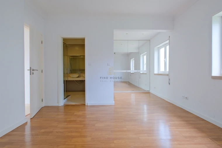 Moradia T3 para Arrendamento em Cascais e Estoril Foto 24