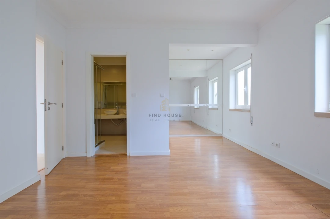 Moradia T3 para Arrendamento em Cascais e Estoril Foto 24