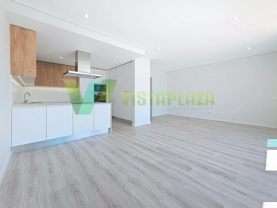 Apartamento T2 para Venda em Alvor Foto 5