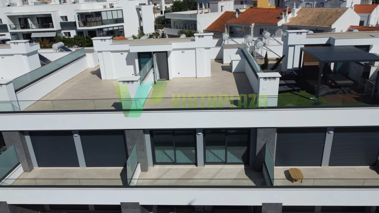 Apartamento T2 para Venda em Alvor Foto 36