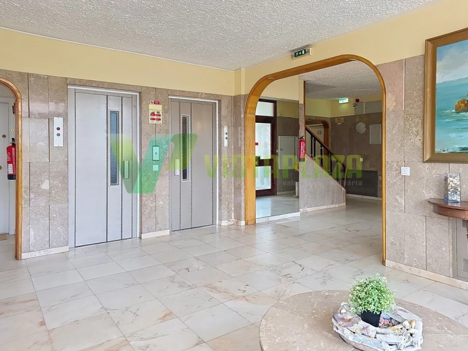 Apartamento T1 para Venda em Portimão Foto 27