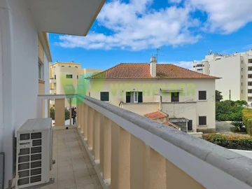 Apartamento T1 para Venda em Portimão