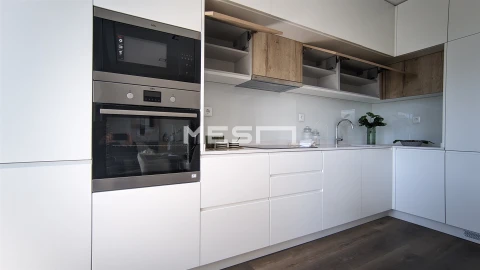 Apartamento T3 para Venda em Benfica