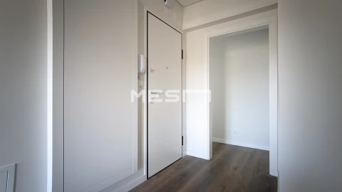 Apartamento T3 para Venda em Benfica