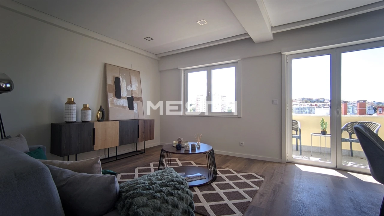 Apartamento T3 para Venda em Benfica Foto 6