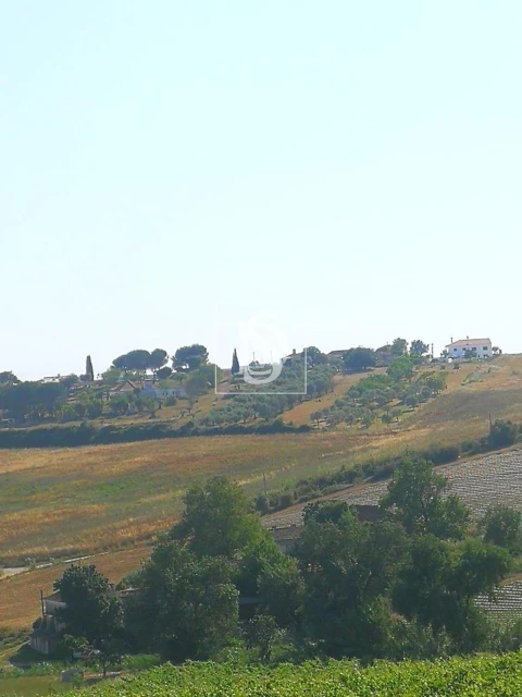 Terreno para Venda em Casével e Vaqueiros