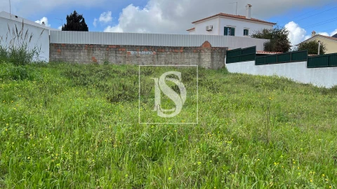 Terreno para Venda em Abitureiras