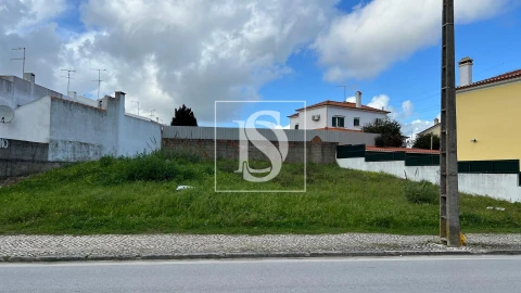 Terreno para Venda em Abitureiras