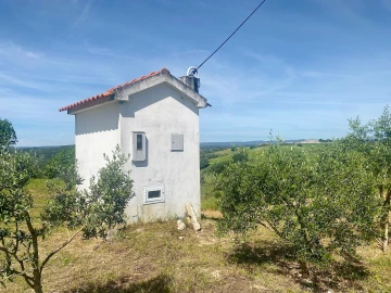 Terreno para Venda em Pernes