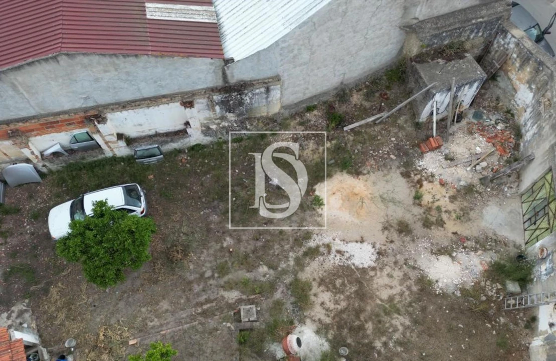 Terreno para Venda em Vale de Santarem Foto 4