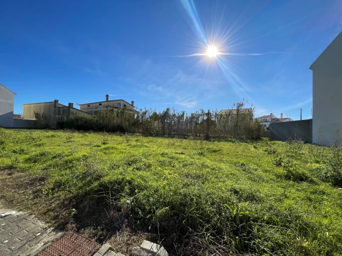 Terreno para Venda em Atouguia da Baleia Foto 6