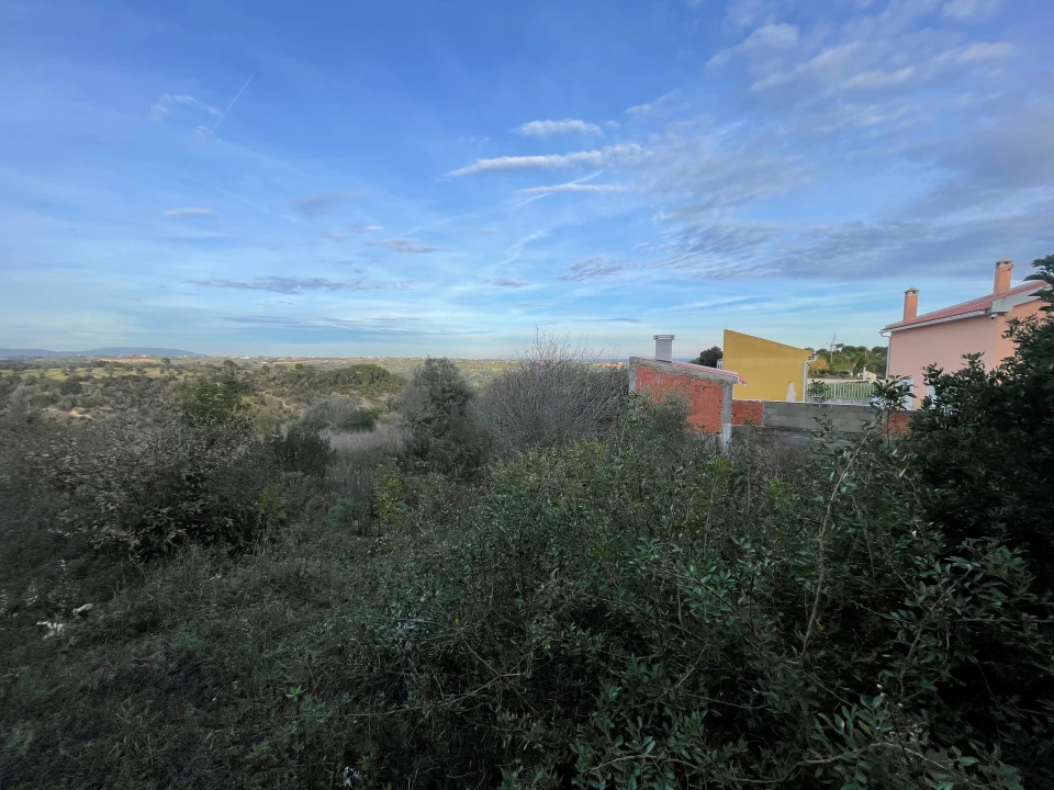 Terreno para Venda em Azoia de Cima e Tremês Foto 4