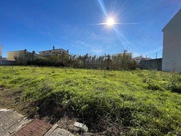 Terreno para Venda em Atouguia da Baleia