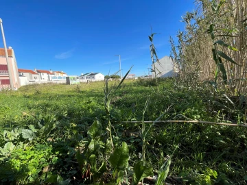 Terreno para Venda em Atouguia da Baleia
