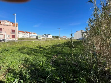 Terreno para Venda em Atouguia da Baleia
