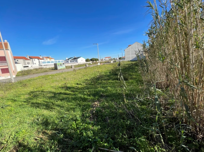 Terreno para Venda em Atouguia da Baleia Foto 18