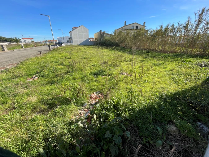 Terreno para Venda em Atouguia da Baleia Foto 20