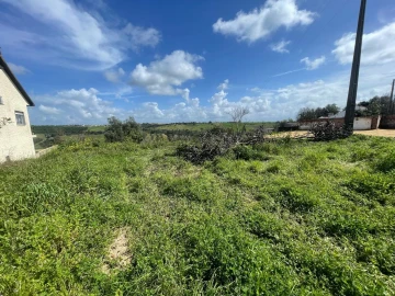 Terreno para Venda em Abitureiras