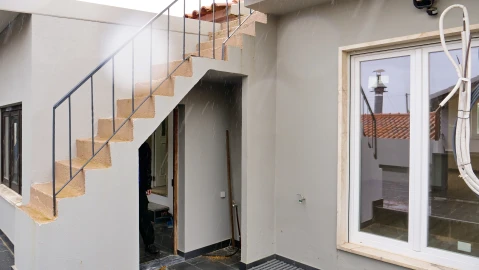 Moradia T3 para Venda em Nossa Senhora do Pópulo, Coto e São Gregório