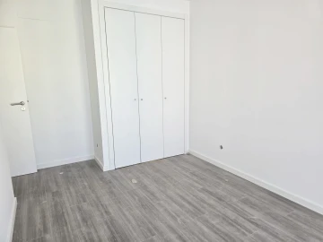Apartamento T2 para Venda em Corroios