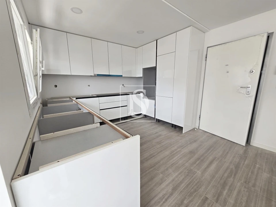 Apartamento T2 para Venda em Corroios Foto 33