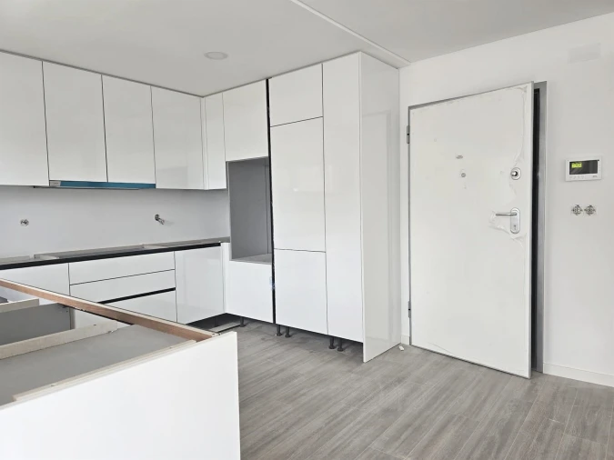 Apartamento T2 para Venda em Corroios Foto 30