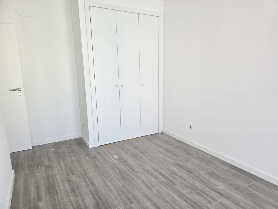 Apartamento T2 para Venda em Corroios Foto 31
