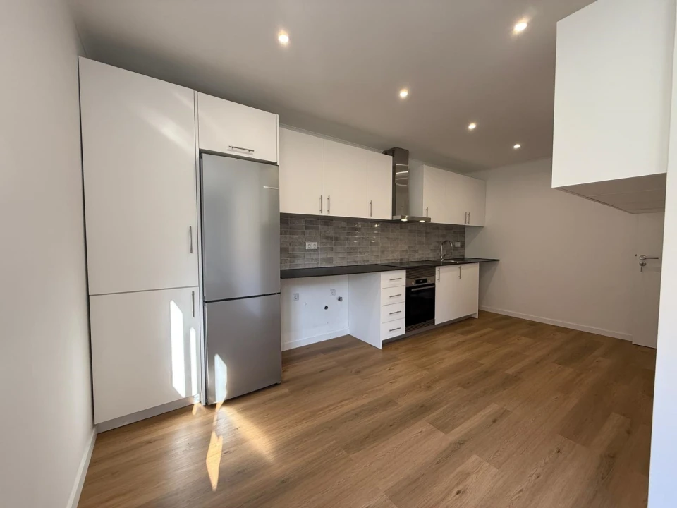 Moradia T2 para Venda em Marvila, Ribeira Santarém, São Salvador, São Nicolau Foto 9