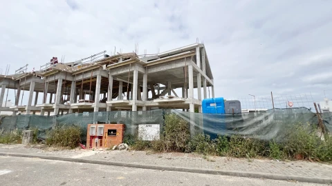 Moradia T3 para Venda em Atouguia da Baleia