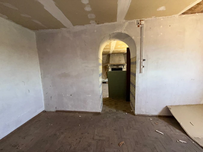 Moradia T6 para Venda em Vale de Santarem Foto 17