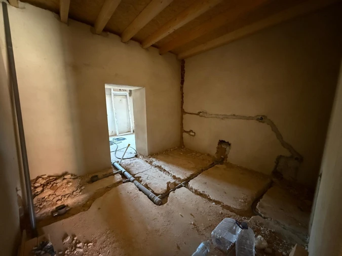 Moradia T6 para Venda em Vale de Santarem Foto 8