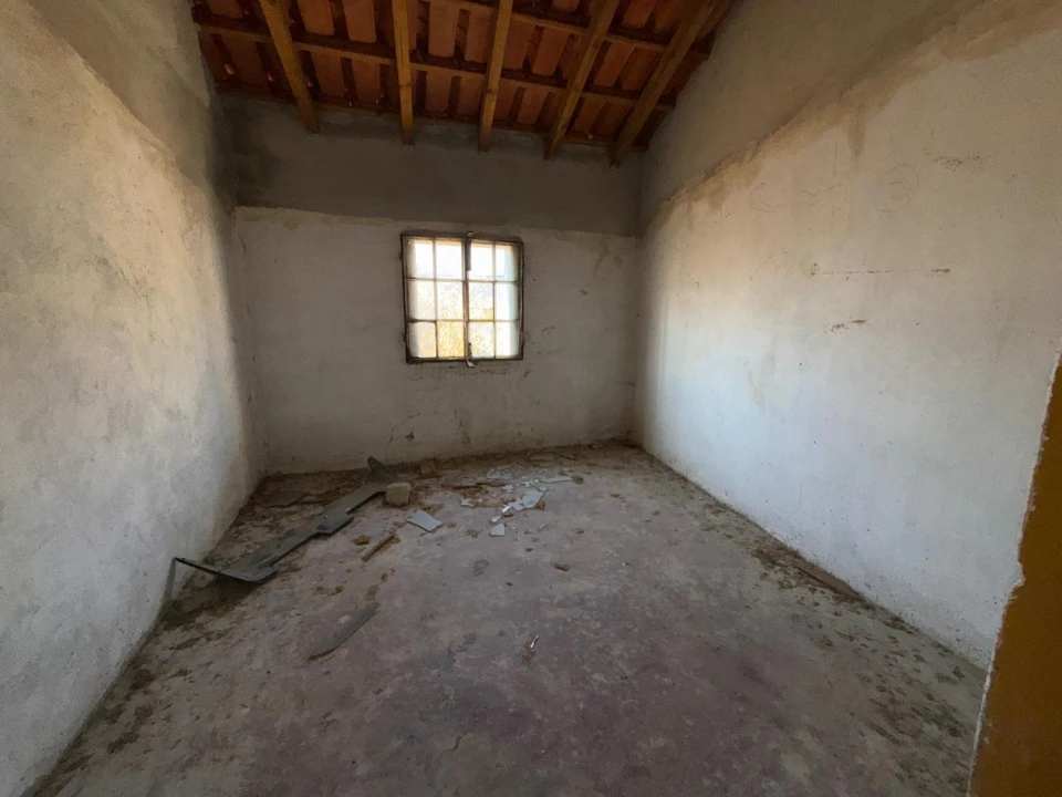 Moradia T6 para Venda em Vale de Santarem Foto 32